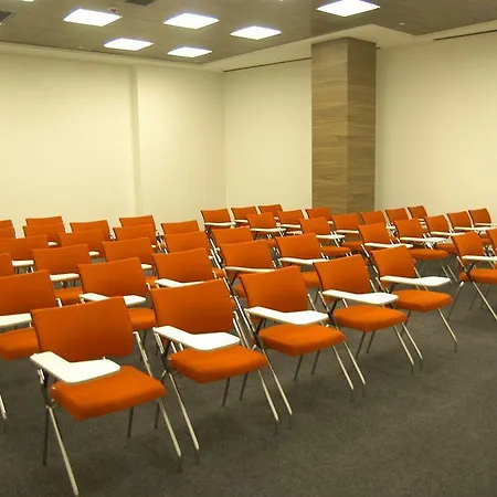 Hotel Caratpark Taksim 4*