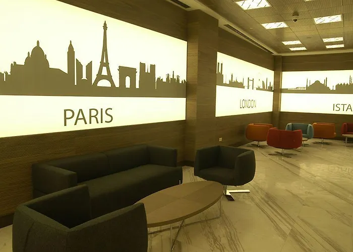 Hotel Caratpark Taksim 4*