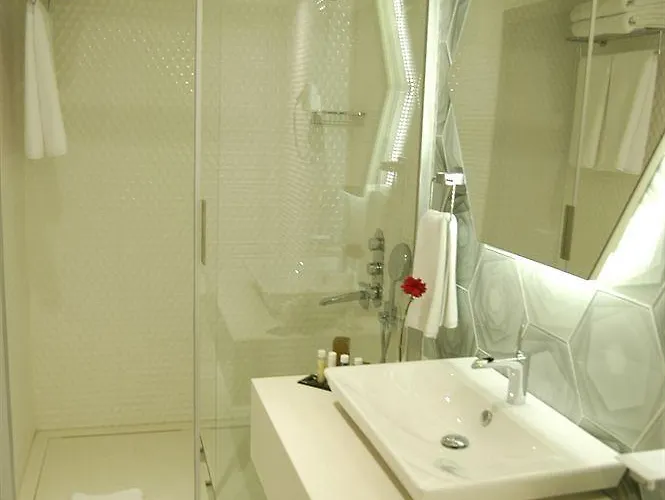 Caratpark Taksim Istanbul